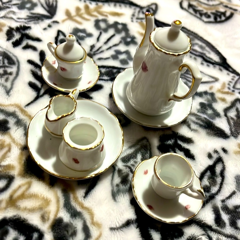 Reutter Porzellan Germany Vtg Mini Tea Set - Pink Rose & Gold Trim 8 pcs - Picture 4 of 4